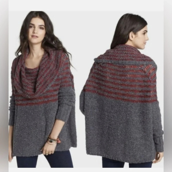 Free People Engineered Cowl Neck Grey Red Stripe Sweater Medium - Picture 2 of 10